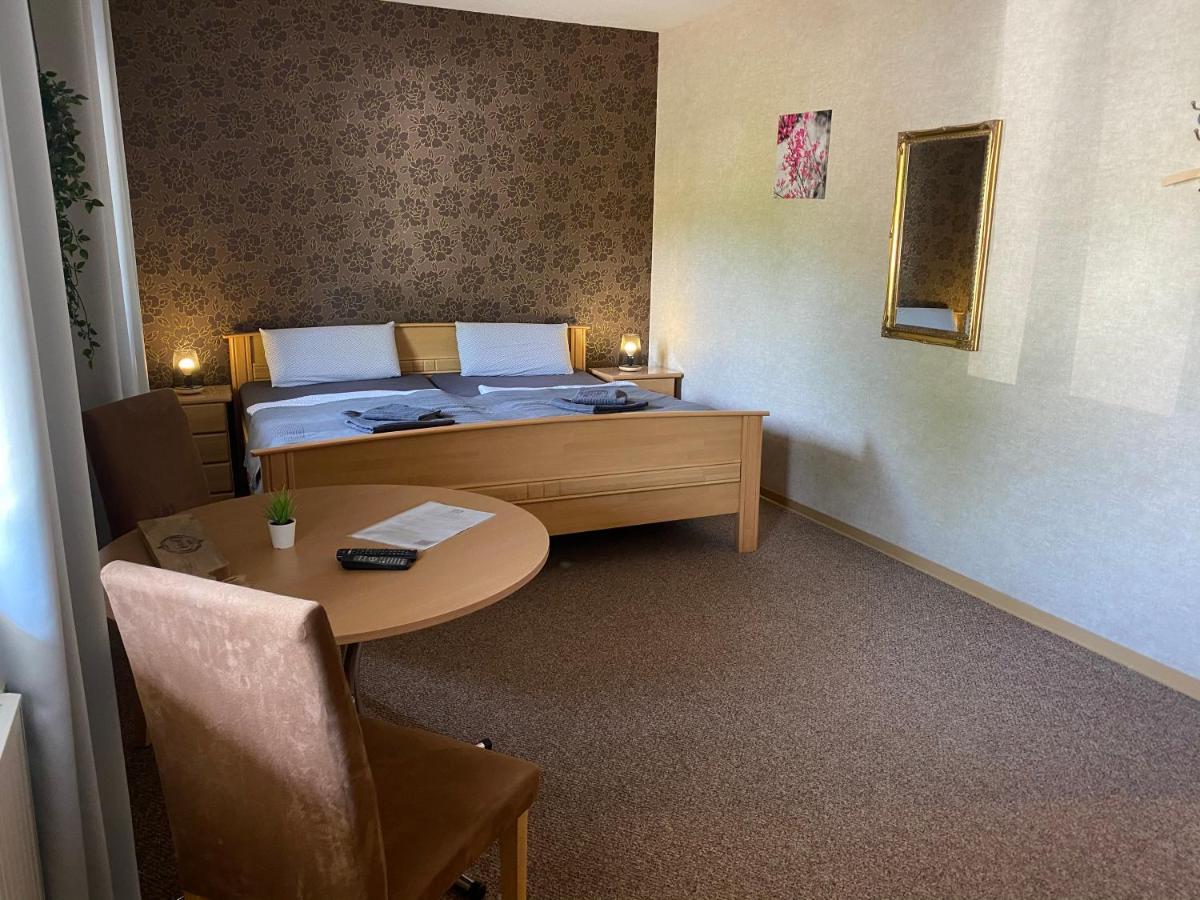 Rooms4Ring Privatzimmer Am Nurburgring Quiddelbach Екстер'єр фото